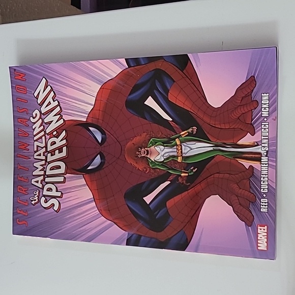 Amazing Spider-Man Secret Invasion book - Picture 2 of 4